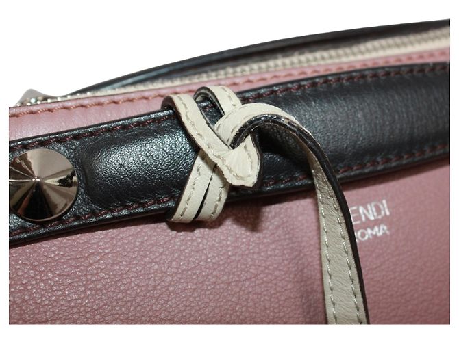 Borsa a Spalla Fendi By The Way Medium Nero Rosa Crudo - vista 21