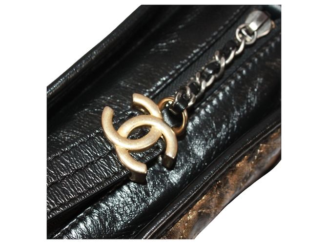 Chanel Gabrielle de Chanel Hobo Schultertasche Schwarz - Ansicht 12
