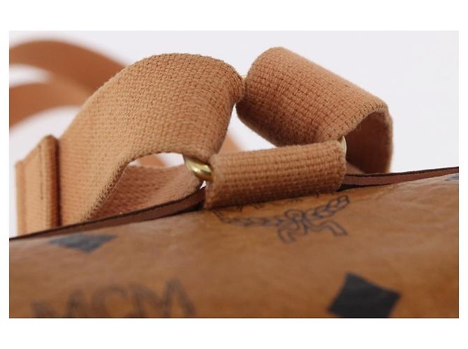 Zaino MCM Vicetos Logogram PVC Beige Oro Auth bs36277 D'oro - vista 8