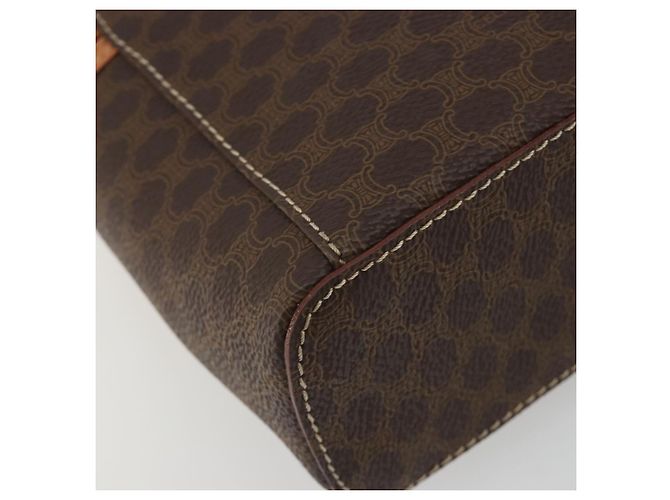 Céline CELINE Beauty Case Macadam in PVC e Pelle Marrone con Finiture Oro Autentico ep15314A - vista 13
