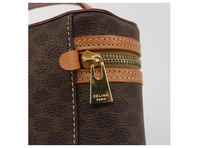 Céline CELINE Beauty Case Macadam in PVC e Pelle Marrone con Finiture Oro Autentico ep15314A - vista 14