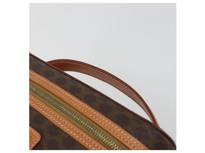 Céline CELINE Beauty Case Macadam in PVC e Pelle Marrone con Finiture Oro Autentico ep15314A - vista 8