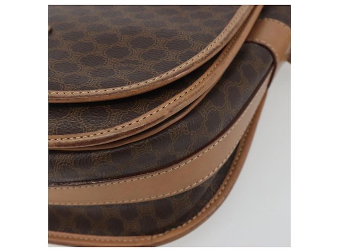 Céline CELINE Bolsa de Ombro Macadam em PVC e Couro Marrom com Detalhes Dourados Auth ep15274 - vista 10