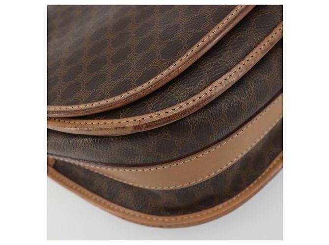 Céline CELINE Bolsa de Ombro Macadam em PVC e Couro Marrom com Detalhes Dourados Auth ep15274 - vista 11