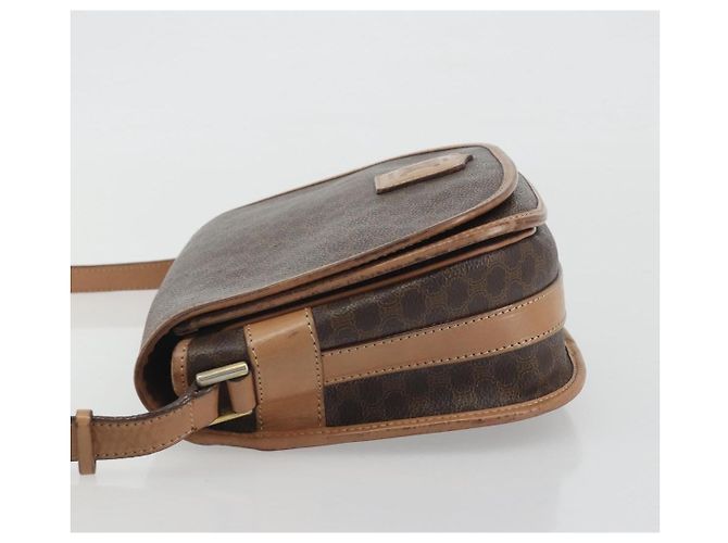 Céline CELINE Bolsa de Ombro Macadam em PVC e Couro Marrom com Detalhes Dourados Auth ep15274 - vista 5