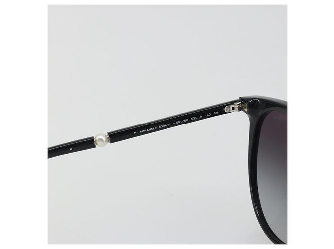Occhiali da sole CHANEL in plastica nera CC Auth hk3945 Nero - vista 11