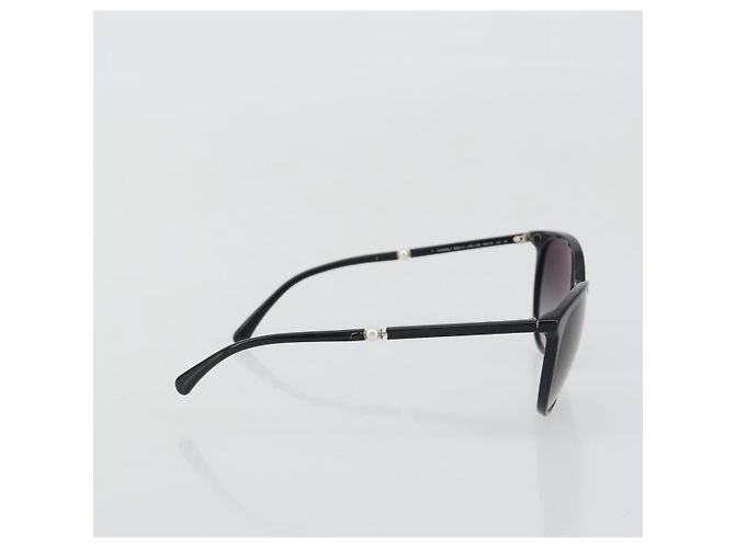 Occhiali da sole CHANEL in plastica nera CC Auth hk3945 Nero - vista 5