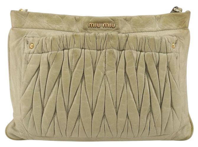 Borsa a Spalla Miu Miu Matelassé in Pelle Beige Oro Auth bs36288 D'oro - vista 13