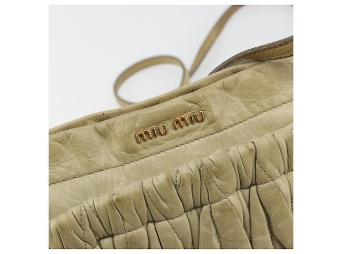 Borsa a Spalla Miu Miu Matelassé in Pelle Beige Oro Auth bs36288 D'oro - vista 19