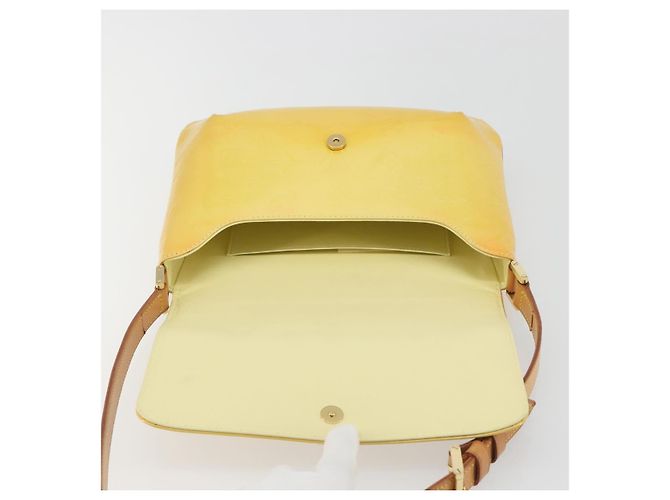 LOUIS VUITTON Monogram Vernis Thompson Street Bag Lime Yellow M91071 Auth 192632 D'oro - vista 19