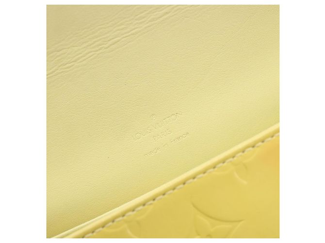 LOUIS VUITTON Monogram Vernis Thompson Street Bag Lime Yellow M91071 Auth 192632 D'oro - vista 20