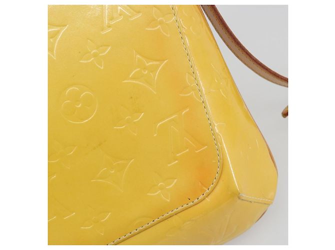 LOUIS VUITTON Monogram Vernis Thompson Street Bag Lime Yellow M91071 Auth 192632 D'oro - vista 9