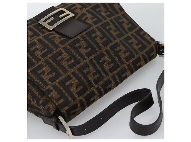 FENDI Zucca Canvas Mamma Baguette Shoulder Bag Black Brown Auth BA14103V Marrone Nero - vista 6