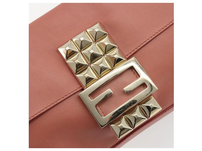 FENDI Studs Mamma Baguette Shoulder Bag Leather Pink Gold Tone Auth yk20664SAM Rosa - vista 15