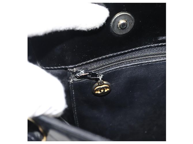 Borsa Tote CHANEL in vernice nero e oro CC Auth BA14104 D'oro - vista 20