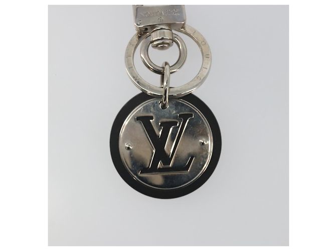 LOUIS VUITTON LV Circle Key Holder metallo Argento M67362 LV Auth 190364 - vista 5