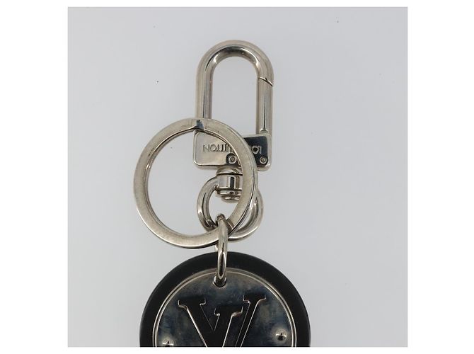 LOUIS VUITTON LV Circle Key Holder metallo Argento M67362 LV Auth 190364 - vista 8