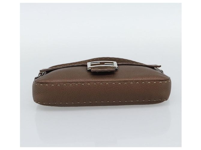 Borsa a tracolla FENDI Celeria Mamma Baguette in pelle marrone argento Auth yk20699SAM - vista 9