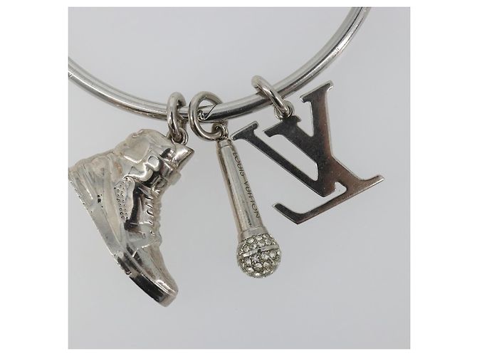 LOUIS VUITTON Portachiavi Round Charm Metal Silver M68854 LV Auth ar14134M Argento - vista 14