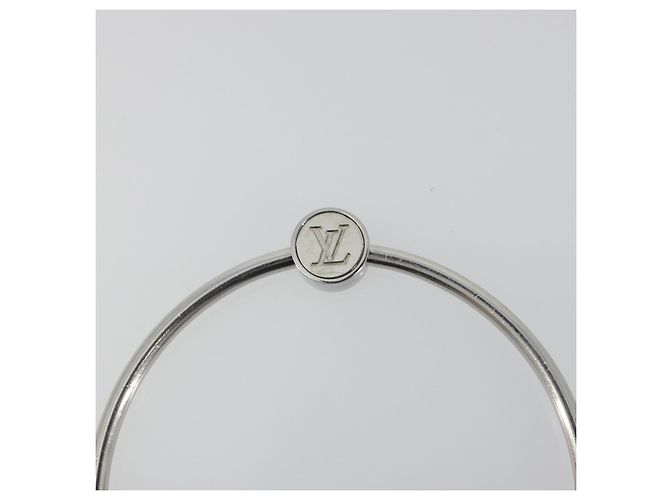 LOUIS VUITTON Portachiavi Round Charm Metal Silver M68854 LV Auth ar14134M Argento - vista 9