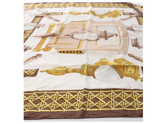 Foulard in seta Hermès Carré 90 "FEUX DE ROUTE" marrone - vista 7