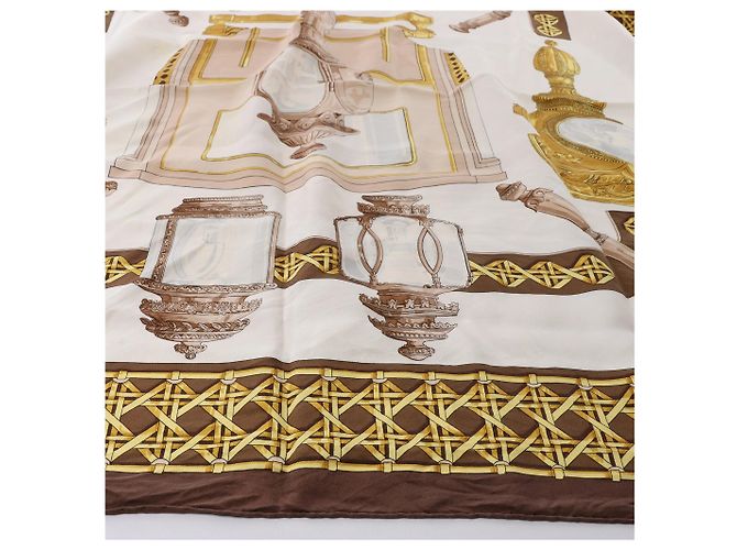 Foulard in seta Hermès Carré 90 "FEUX DE ROUTE" marrone - vista 8