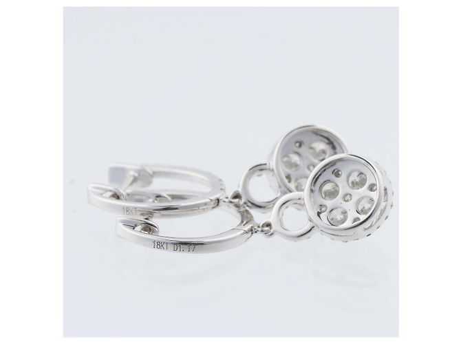 Autre Marque Orecchini con Diamanti Non Signe / Unsigned K18WG 3.2 g D1.7 Bianco - vista 6