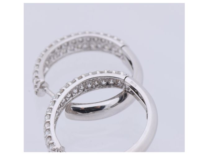Autre Marque Orecchini in Diamante Non Signé / Unsigned K18WG 4.4g 1.0 ct Bianco - vista 11