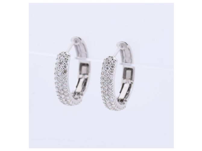 Autre Marque Orecchini in Diamante Non Signé / Unsigned K18WG 4.4g 1.0 ct Bianco - vista 4