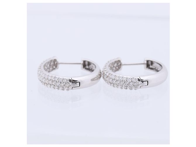 Autre Marque Orecchini in Diamante Non Signé / Unsigned K18WG 4.4g 1.0 ct Bianco - vista 6
