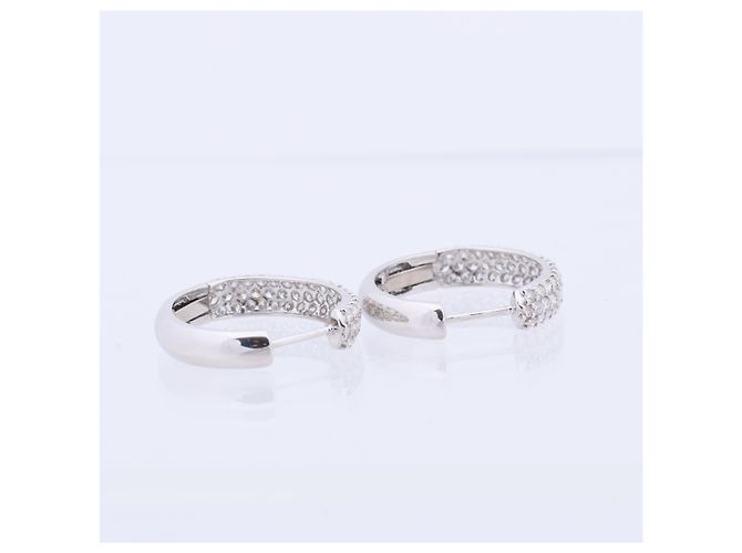 Autre Marque Orecchini in Diamante Non Signé / Unsigned K18WG 4.4g 1.0 ct Bianco - vista 8