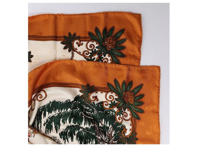 Foulard in seta Hermès Carré 90 "Joies d’Hiver" Marrone - vista 5