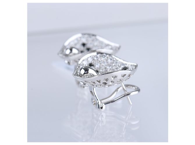 Autre Marque Orecchini Non Signe / Unsigned in diamanti neri K18WG 10.6g, 2.45 ct Bianco - vista 2
