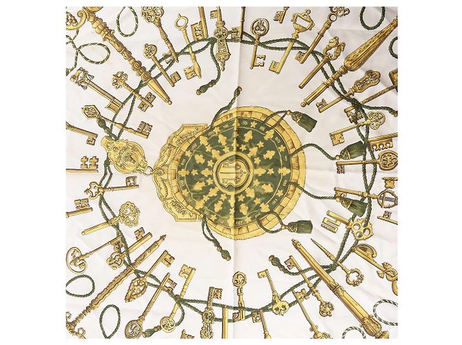 Foulard in seta Hermès Carré 90 "LES CLES" Verde - vista 12