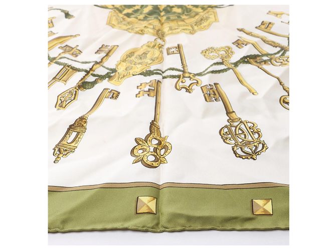 Foulard in seta Hermès Carré 90 "LES CLES" Verde - vista 7