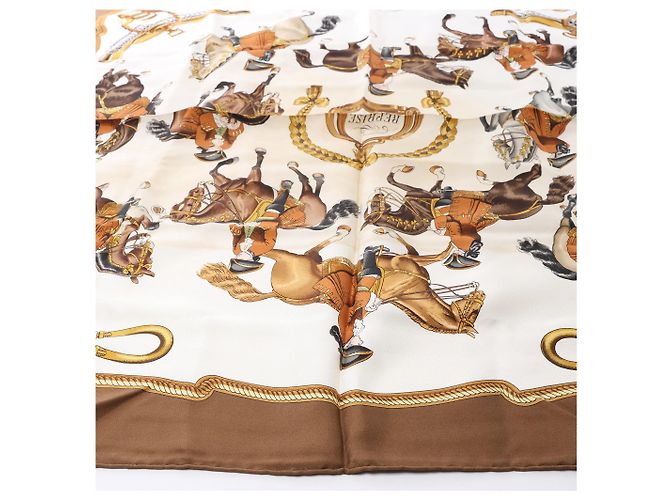 Foulard in seta Hermès Carré 90 "REPRISE" marrone - vista 7