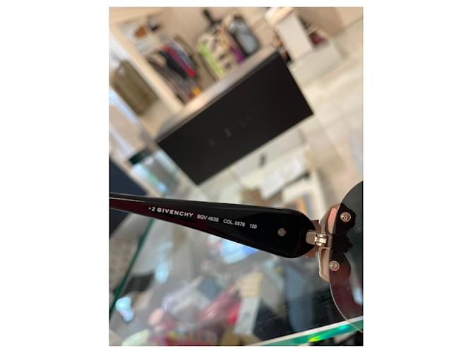 Gafas de sol Givenchy SGV 463S Butterfly Embellished Negro - vista 3