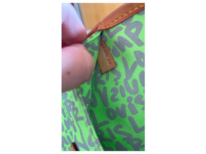 Borsa Louis Vuitton Neverfull GM Monogram Graffiti Marrone Verde - vista 13