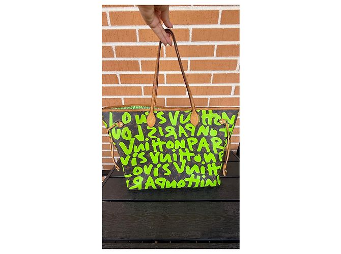 Borsa Louis Vuitton Neverfull GM Monogram Graffiti Marrone Verde - vista 3