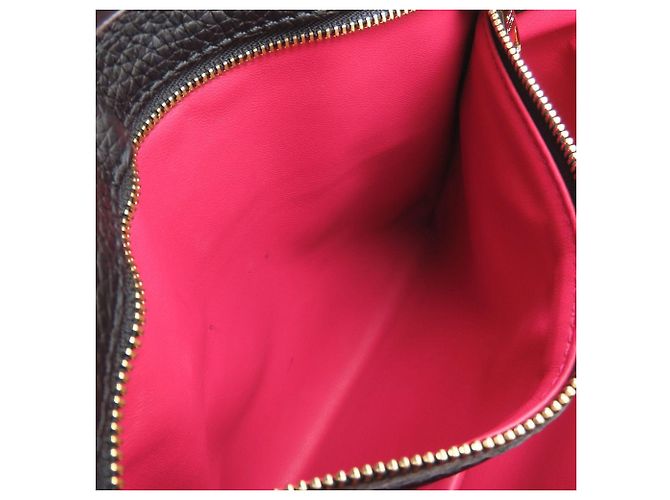 Borsa Louis Vuitton Capucines MM Nero - vista 12