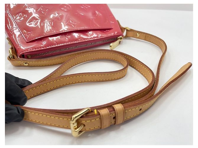 Borsa a tracolla Louis Vuitton Vernis Minna Street Rosso - vista 8