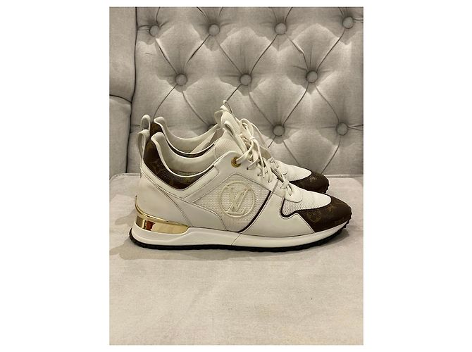 Sneakers da donna Louis Vuitton Marrone Bianco D'oro - vista 6
