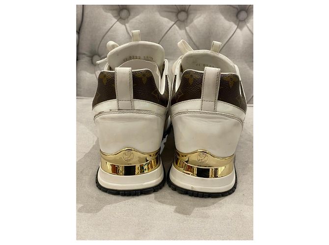 Sneakers da donna Louis Vuitton Marrone Bianco D'oro - vista 7