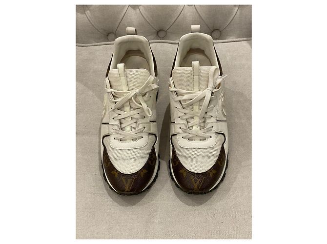 Sneakers da donna Louis Vuitton Marrone Bianco D'oro - vista 8