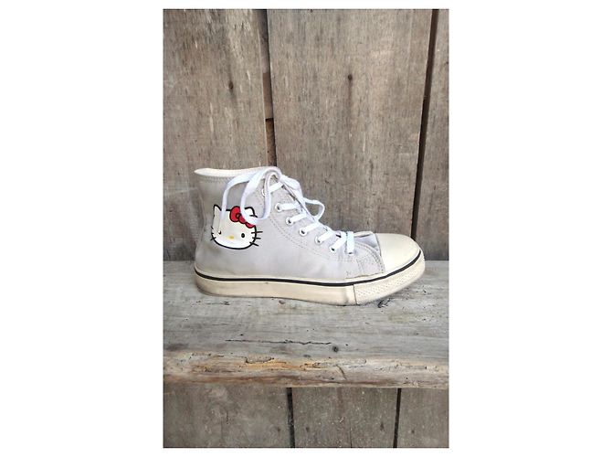 Victoria Couture Sneakers alte Hello Kitty Grigio - vista 9