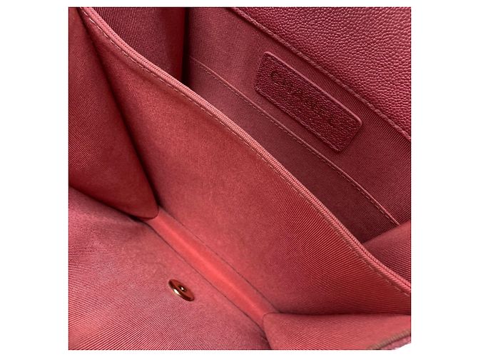 Borsa a tracolla Chanel Boy in Oro Rosa Lucido - vista 5