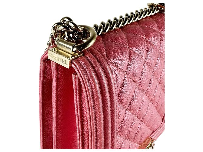 Borsa a tracolla Chanel Boy in Oro Rosa Lucido - vista 7