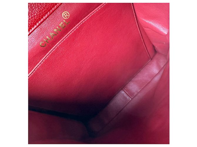 Borsa a tracolla Chanel in pelle di vitello martellata rossa Rosso - vista 11