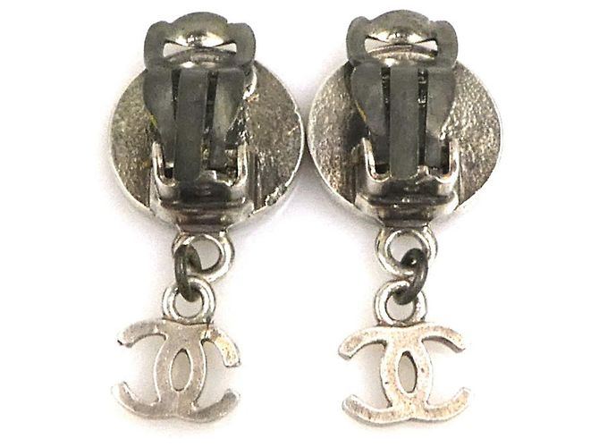 Orecchini a clip Medallion in argento Chanel - vista 5