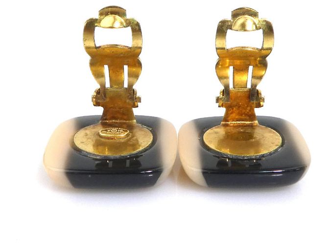 Pendientes de clip Chanel Coco Mark Negro Beige Dorado - vista 6